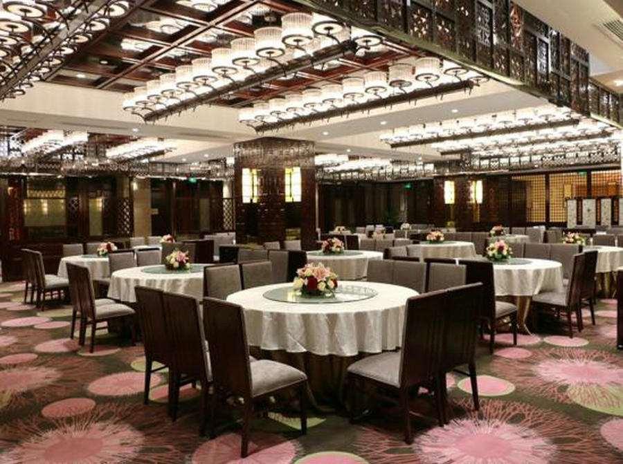 Bairun Zhenjiang International Hotel Restaurant photo