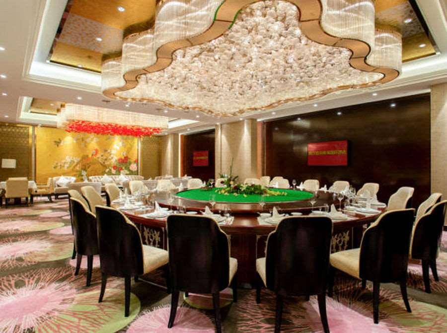 Bairun Zhenjiang International Hotel Restaurant photo