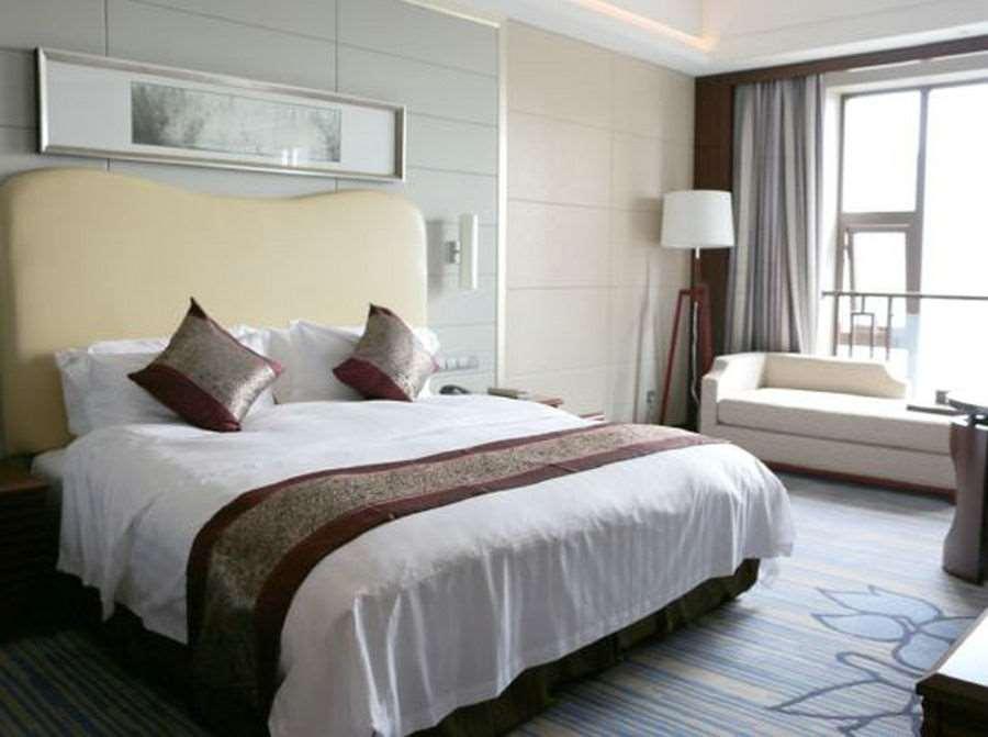 Bairun Zhenjiang International Hotel Chambre photo